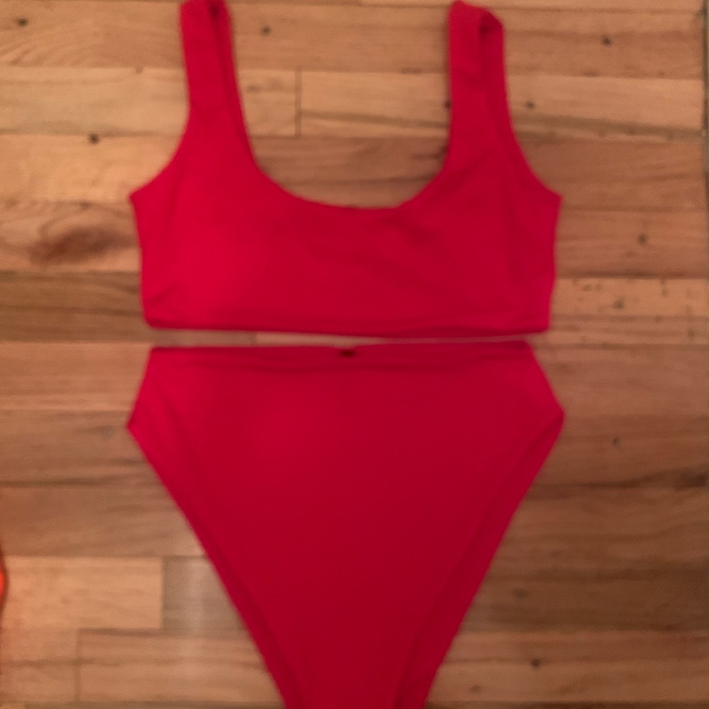 High waisted bikini